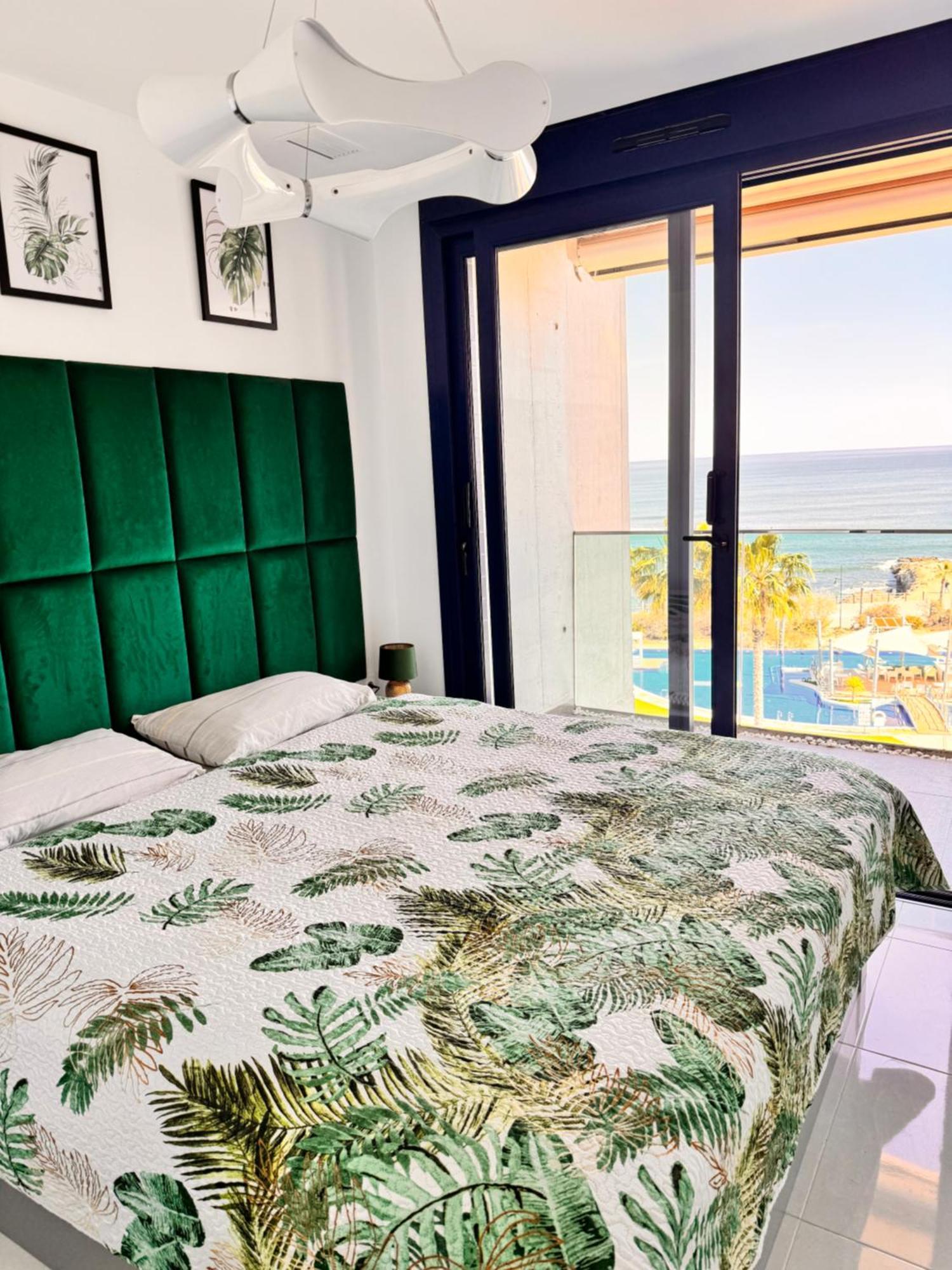 Apartamento Sea Senses, Punta Prima 또레비에하 외부 사진